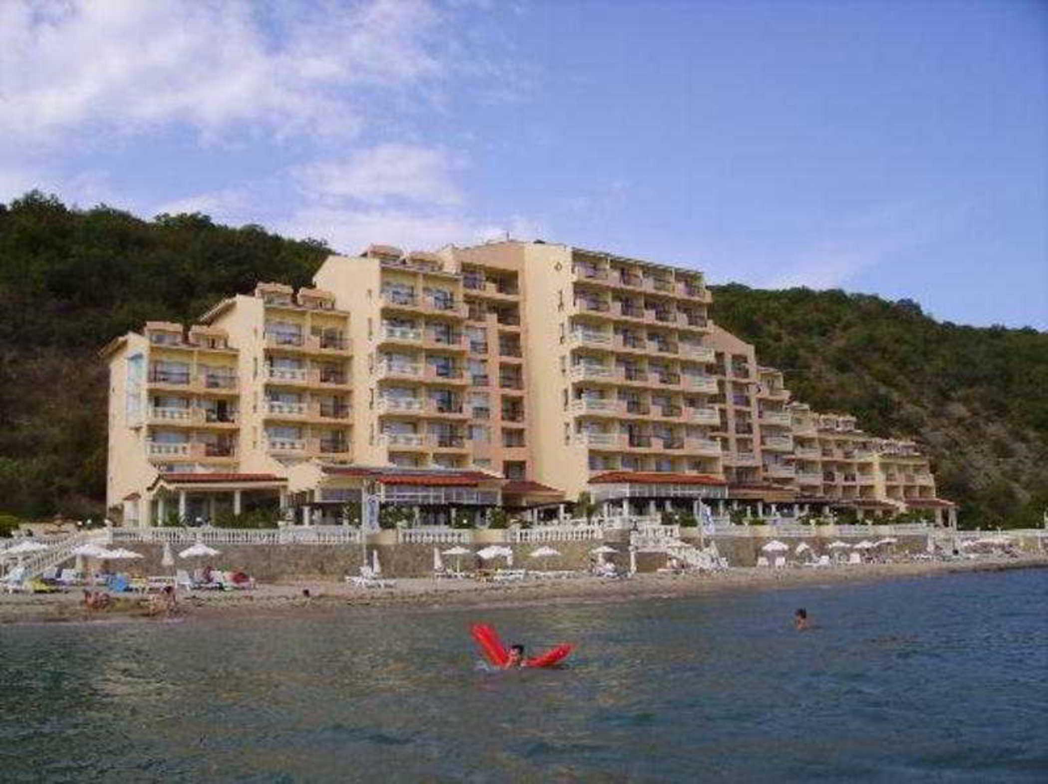 Royal Bay Otel
