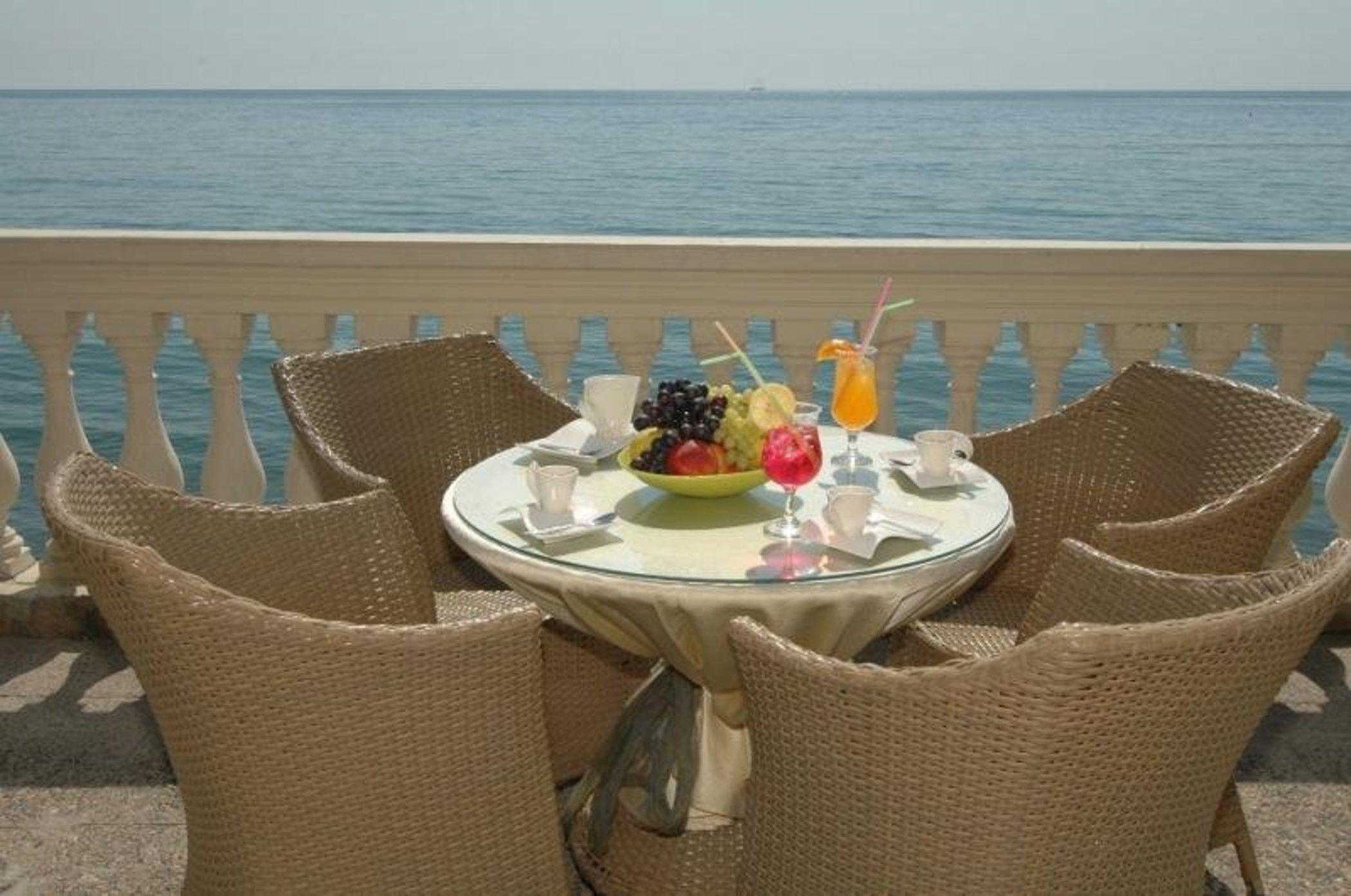 Royal Bay Otel Elenite