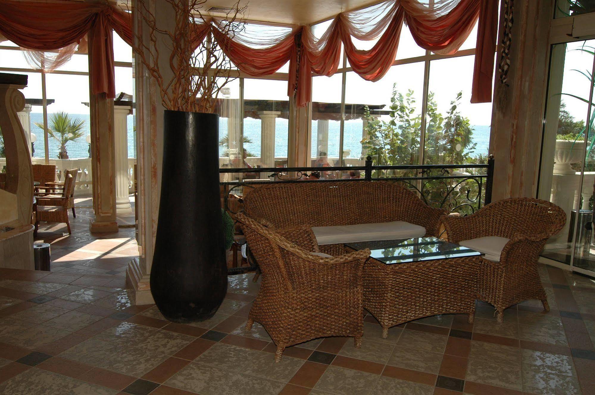 Royal Bay